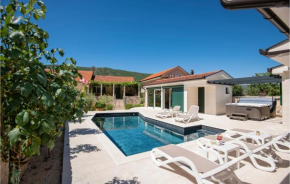 Gorgeous Home In Slivno With Heated Swimming Pool
